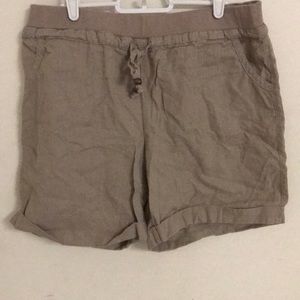 Women’s pull on linen shorts
